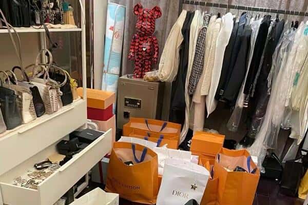 墨江县回收一线品牌衣服